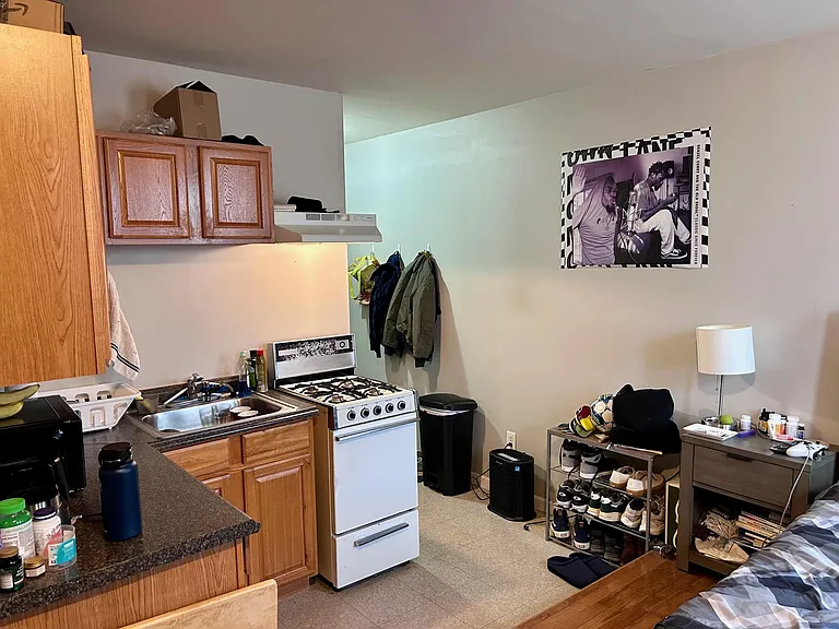 1154 Madison Ave #13 — Photo 23
