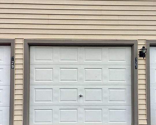 2nd image of 727 E Whispering Oaks Dr #1RC