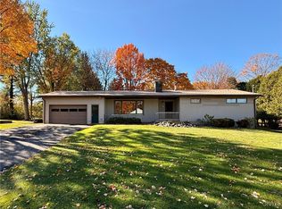 3 Whistler Rd, Whitesboro, NY 13492