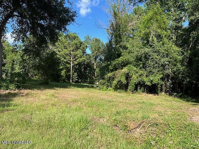 1st image of 112 Old Pecan Grv