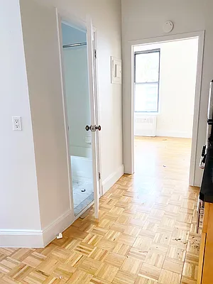 Rented by Waverly Realty Associates | media 21