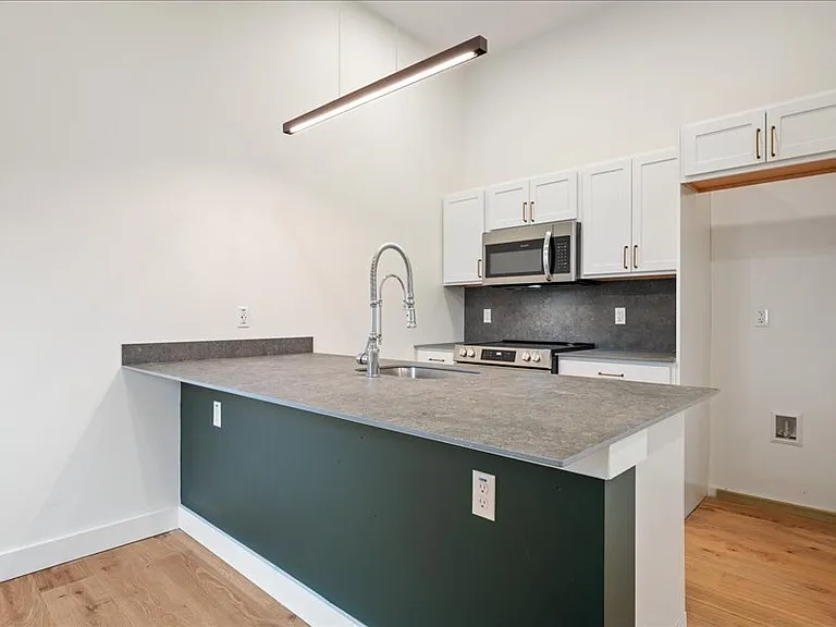 Orono Lofts — Photo 38