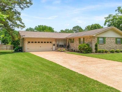 1915 W Arch Ave, Searcy, AR, 72143