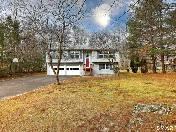 95 Donovan Road, Naugatuck, CT 06770
