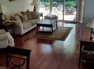 233 Racine Dr APT 58, Wilmington, NC 28403