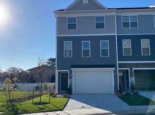 215 Jenkins Way #26, Glen Burnie, MD