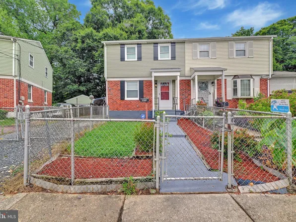 5818 Shoshone Dr, Oxon Hill, MD 20745