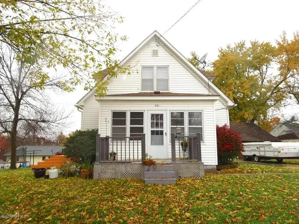 801 Cedar Ave