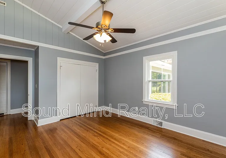 3504 Hawthorne Rd — Photo 15