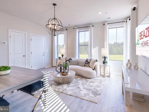 20967 Bluebird Sq, Sterling, VA 20165