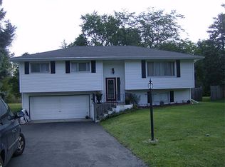 143 Oak St, Bloomingdale, IL 60108