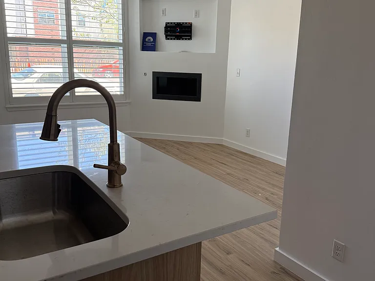 336 E 1st Ave #102 — Photo 7