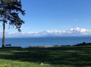 412 High Bluff Dr, Point Roberts, WA 98281