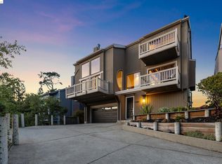 2060 Manzanita Dr, Oakland, CA