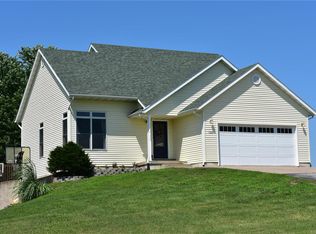 53256 Norwoods Pl, Hannibal, MO 63401