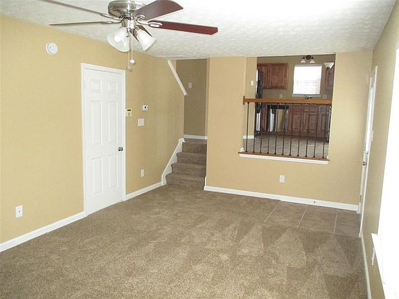 3rd image of 142 Stoney Brook Way