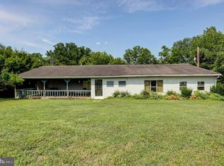 2176 Williamson Rd, Greencastle, PA 17225