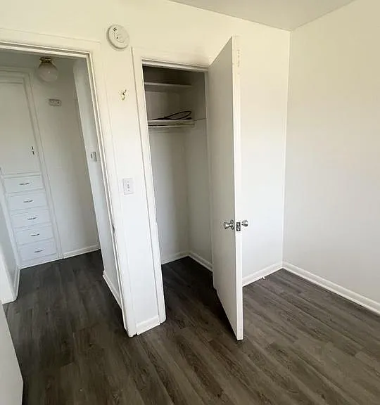 291 E Welby Ave — Photo 6