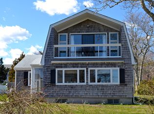 24 Mattakiset Rd, Mattapoisett, MA 02739