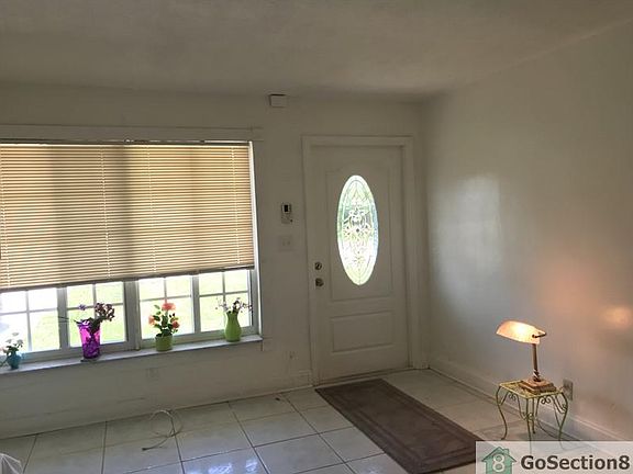 4th image of 600 NW 2nd Way