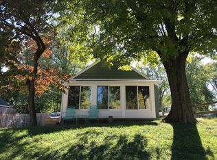 1415 W 11th St, Bloomington, IN 47404