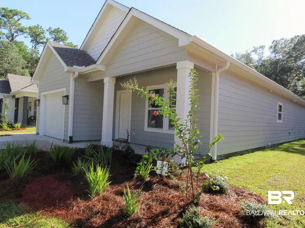 8667 Anniston Dr, Perdido Beach, AL 36530