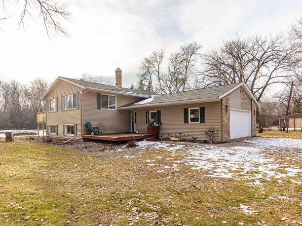 19383 4th Ave S, Hawley, MN 56549