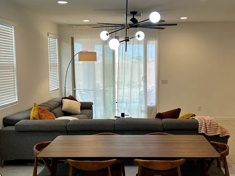 4037 S 93rd Dr — Photo 5