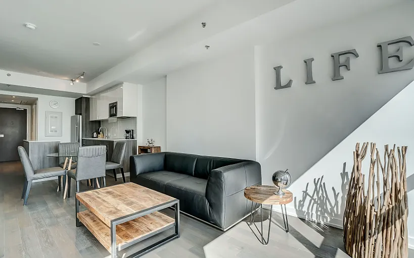 Luxury Executive Suite in Ottawa | All Inclusive — Photo 3