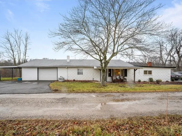 10 Albert Ln, Oakdale, PA 15071