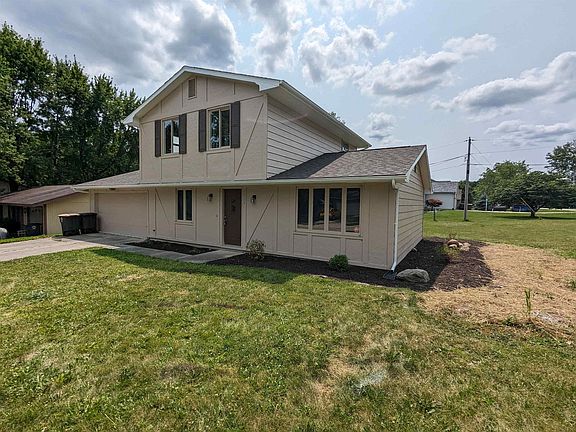 2nd image of 7324 Valley Meadows Dr