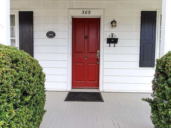 3rd image of 309 N Bellevue Ave