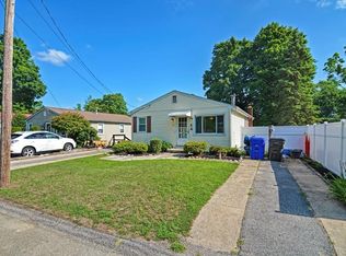 15 Harmony St, West Warwick, RI 02893