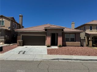 8848 Palo Alto Ave, Hesperia, CA 92344