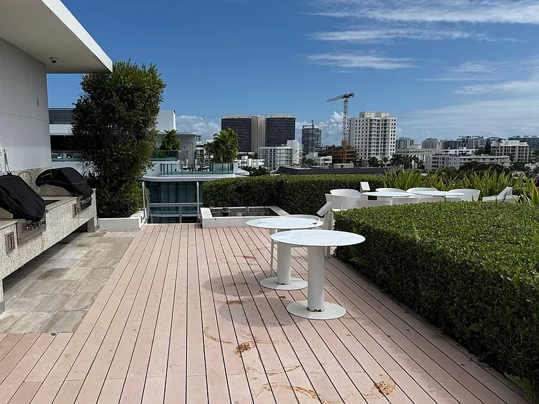 9940 W Bay Harbor Dr #4 — Photo 17