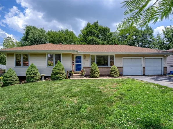 7515 N Wayne Ave, Gladstone, MO 64118