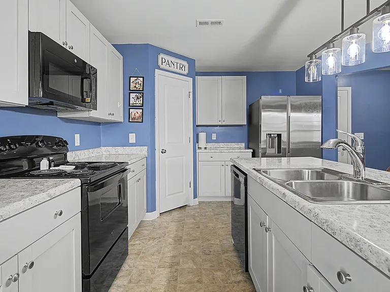21 Terrier Ct — Photo 14