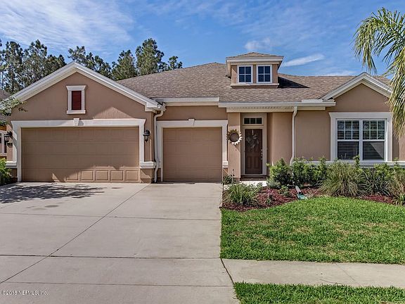 3rd garage bay perfect for a golf cart