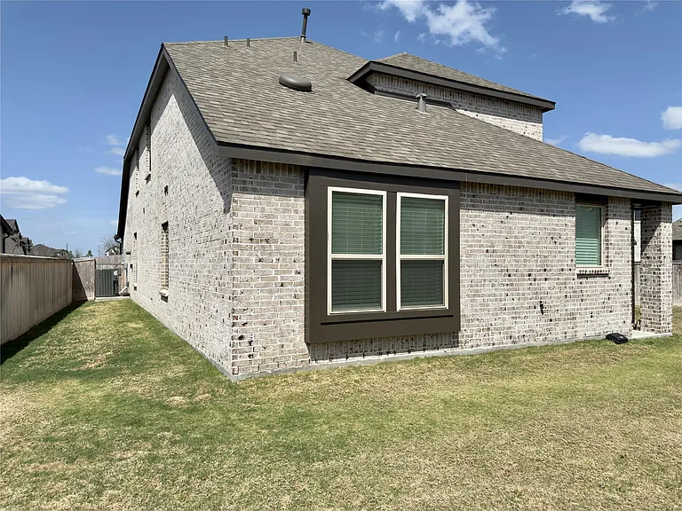 15206 Cortines Ct — Photo 29