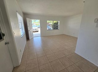 3075 Park Ln #C, Dunedin, FL 34698