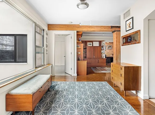47 Vestry St APT 4S, New York, NY 10013