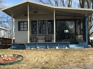 10001 E Goodall Rd #206, Durand, MI 48429