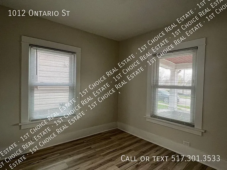 1012 Ontario St — Photo 7