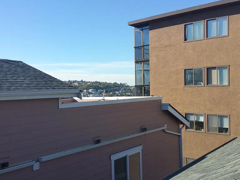 610 Melrose Ave E #A — Photo 24