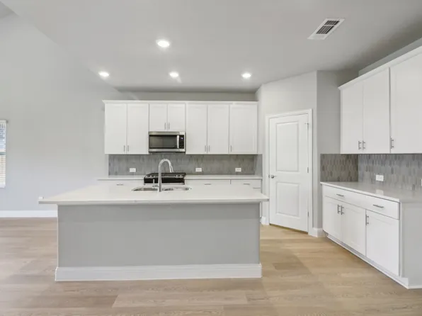 340 Sierra Rdg, Lavon, TX 75166