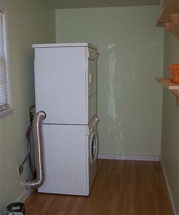 4th image of 266 Sherwood Dr