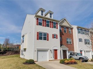 13346 Diamond Ridge Dr, Midlothian, VA 23112