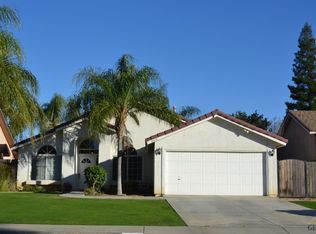 8515 Sun Harbor Dr, Bakersfield, CA 93312