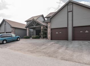1251 Golf Dr APT 2, Branson West, MO 65737