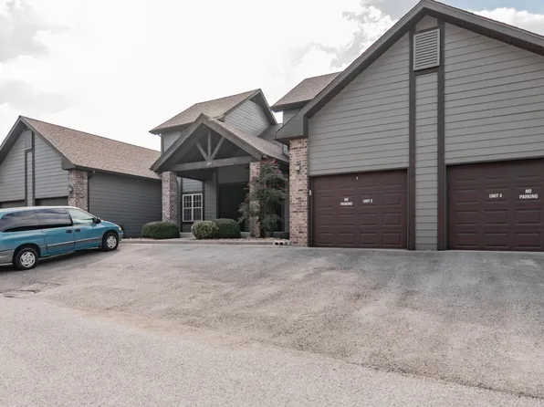 1251 Golf Drive #2, Branson West, MO 65737
